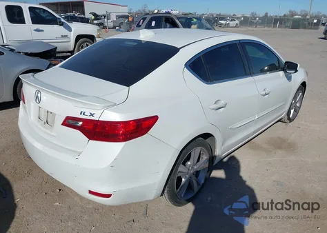 2013 Acura Ilx 2.0L из США, поврежденный, VIN 19VDE1F73DE016650